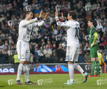 Cristiano Ronaldo, Mesut Özil