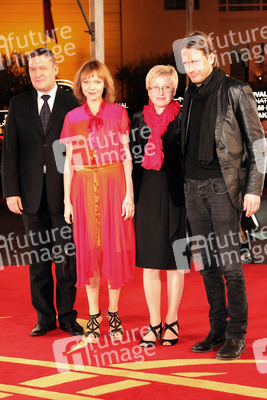 Raivo E.Tamm, Elina Reinold, Piret Tibbo-Hudgins, Juhan Ulfsak