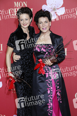 Gerda Steiner mit Tochter Sandra