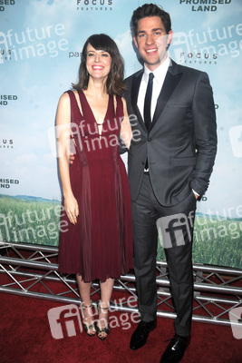 Rosemarie DeWitt, John Krasinski