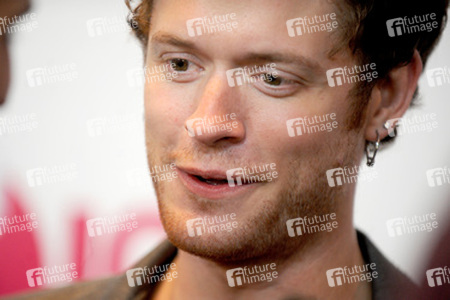 Nash Overstreet (Hot Chelle Rae)