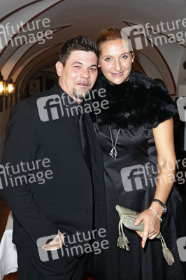 Tim Mälzer mit Freundin Nina Heik