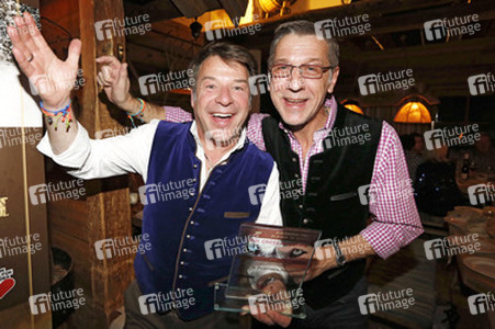 Patrick Lindner mit Lebensgefährte Peter Schäfer