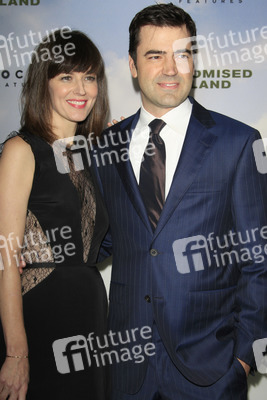 Rosemarie DeWitt, Ron Livingston