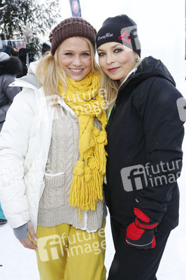 Nova Meierhenrich, Regina Halmich