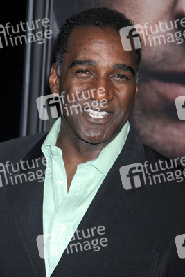 Norm Lewis