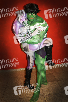 Hulk & Space Girl