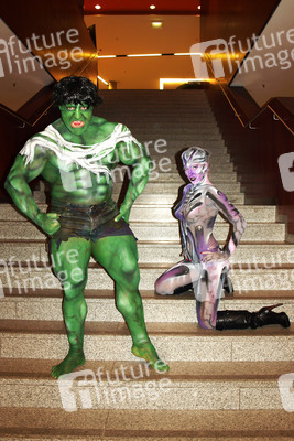 Hulk & Space Girl