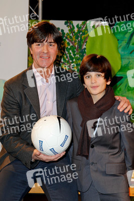 Joachim 'Jogi' Löw, Julian 'Jogi'