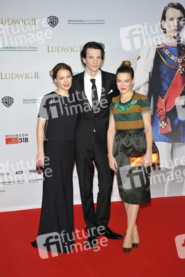 Paula Beer, Sabin Tambrea, Hannah Herzsprung