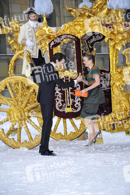 Sabin Tambrea, Hannah Herzsprung