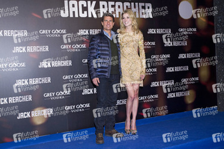 Tom Criuse, Rosamund Pike