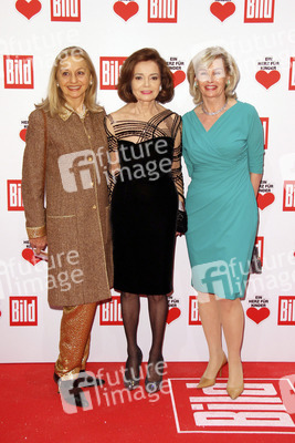 Ann-Katrin Bauknecht, Claudia Hübner, Anja Heyne