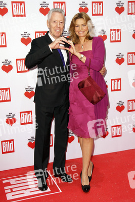 Egon F. Freiheit, Maren Gilzer