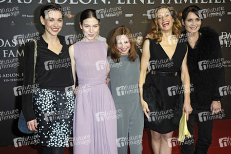 Christiane Paul, Nora von Waldstätten, Marie Bäumer, Josefine Preuß, Anja Kling