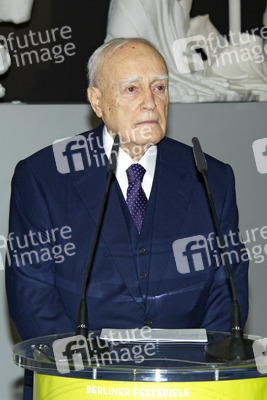 Karolos Papoulias
