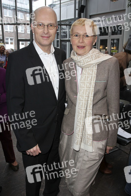 Peter Tschentscher mit Frau Eva