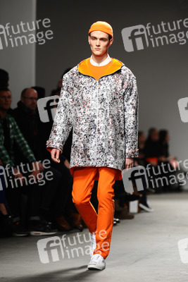 Richard Nicoll Model