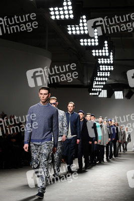 Richard Nicoll Model