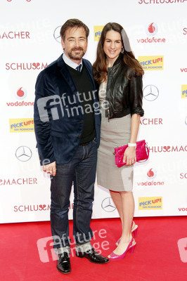 Jan Sosniok mit Freundin Nadine Möllers