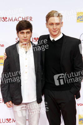 Josh Kumra, Matthias Schweighöfer