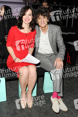 Ronnie Wood (Faces, Jeff Beck Group, The Rolling Stones) mit Gattin Sally Humphries