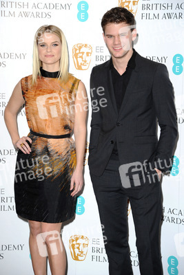 Alice Eve, Jeremy Irvine