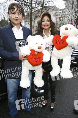 Prince Michael Jackson Jr., La Toya Jackson