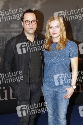 Jan Josef Liefers, Anna Loos