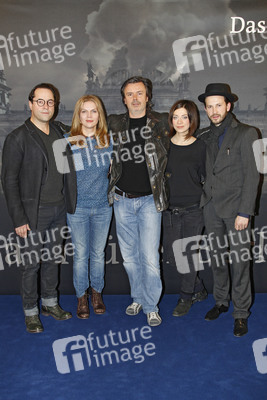 Jan Josef Liefers, Anna Loos, Friedemann Fromm, Claudia Eisinger, Franz Dinda