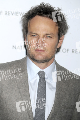 Jason Clarke a