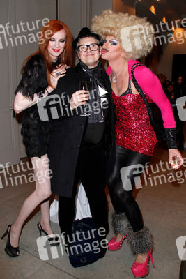 Dana Regyonal, Rolf Scheider, Gloria Viagra