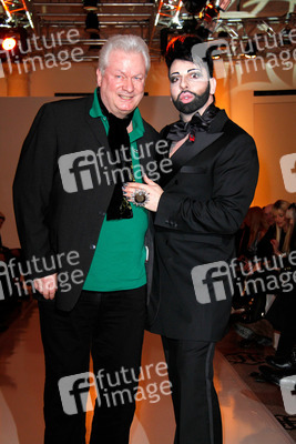 Harald Glööckler mit Lebensgefährte und Geschäftspartner Dieter Schroth