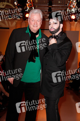 Harald Glööckler mit Lebensgefährte und Geschäftspartner Dieter Schroth