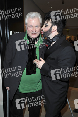 Harald Glööckler mit Lebensgefährte und Geschäftspartner Dieter Schroth