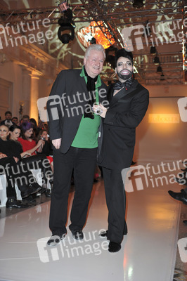 Harald Glööckler mit Lebensgefährte und Geschäftspartner Dieter Schroth