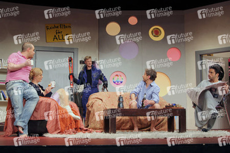 Nina Bott und der Cast