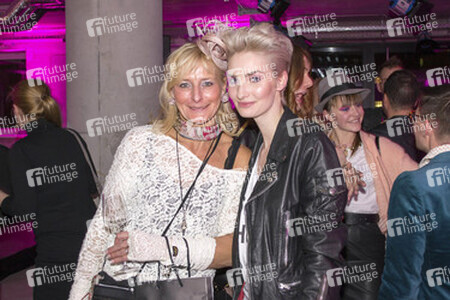 Anika Scheibe und Gast