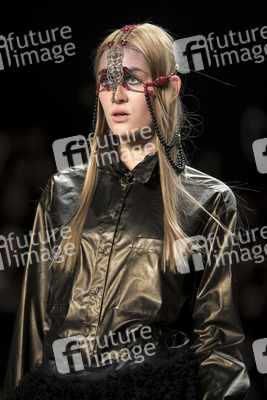 Rebekka Ruétz Model