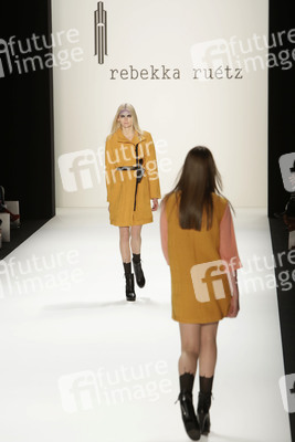 Rebekka Ruétz Models