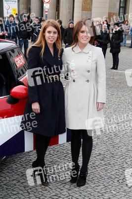 Beatrice Mountbatten-Windsor, Eugenie Mountbatten-Windsor