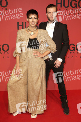 Alina Süggeler, Andreas Weizel (Frida Gold)