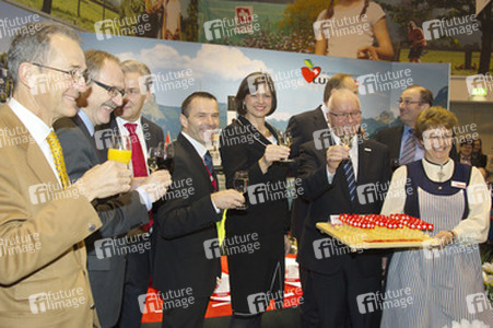 Klaus Wowereit, Ilse Aigner