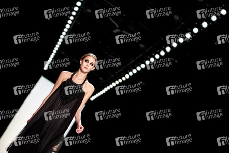 Dawid Tomaszewski Model