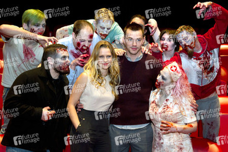 Teresa Palmer, Nicholas Hoult