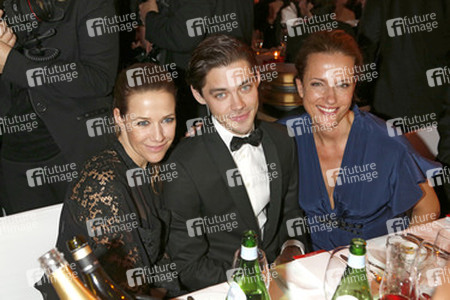 Alexandra Neldel, Tom Payne, Claudia Michelsen
