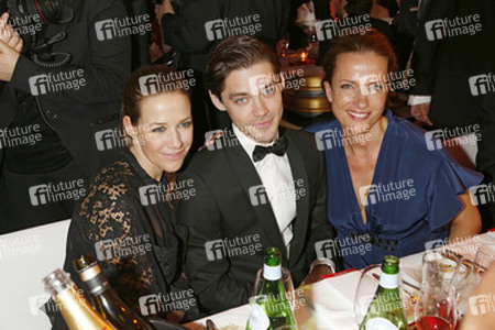 Alexandra Neldel, Tom Payne, Claudia Michelsen