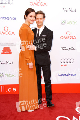 Tom Schilling mit Freundin Amelie Moosbach