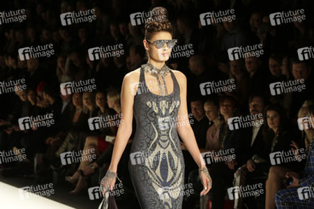 Miranda Konstantinidou Model