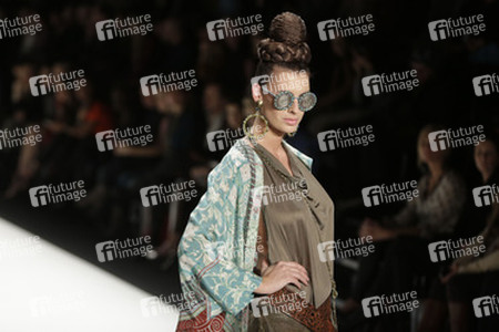 Miranda Konstantinidou Model